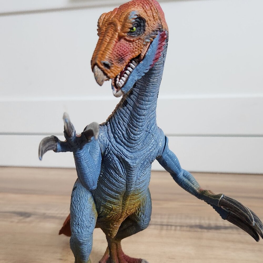 Schleich 8" Therizinosaurus Dinosaur Figure Figurine